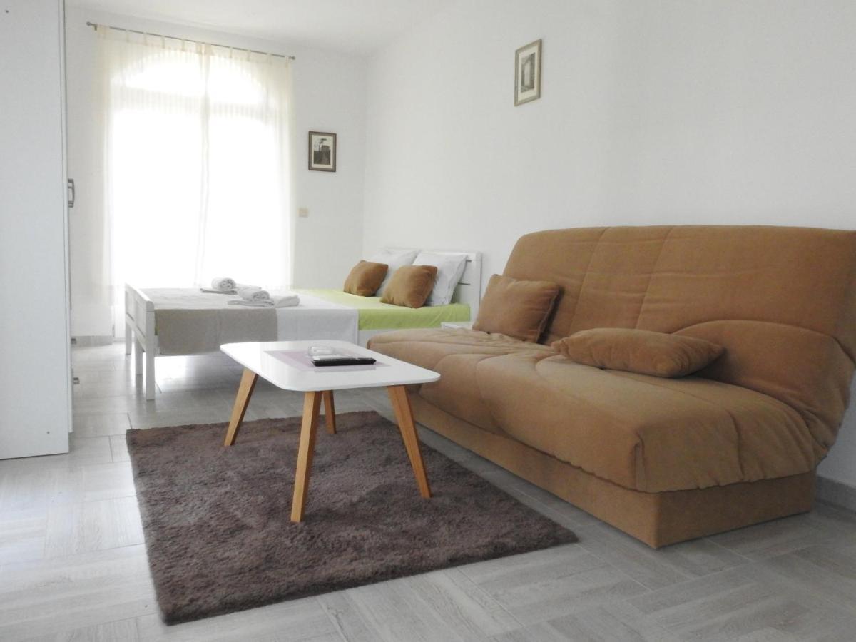 Luna Apartments 부드바 외부 사진