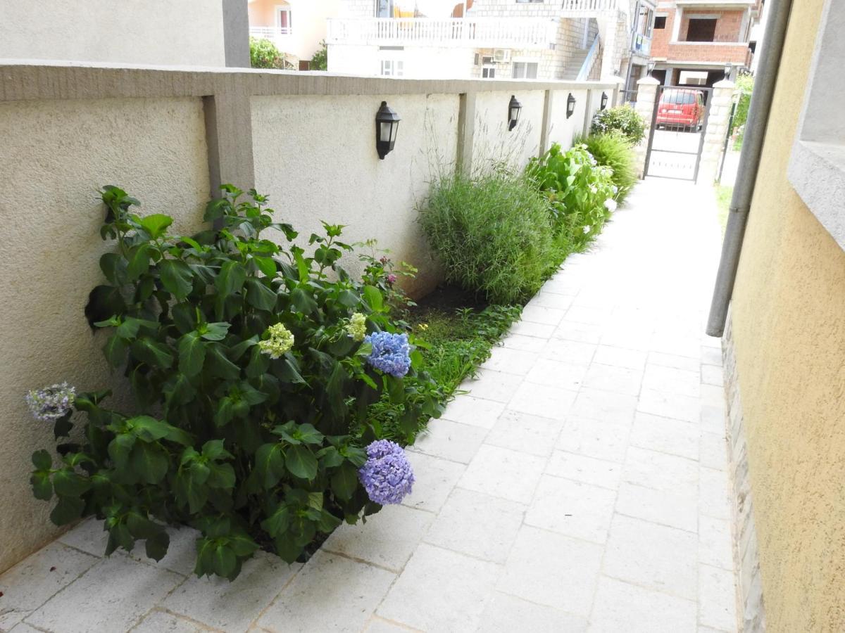 Luna Apartments 부드바 외부 사진
