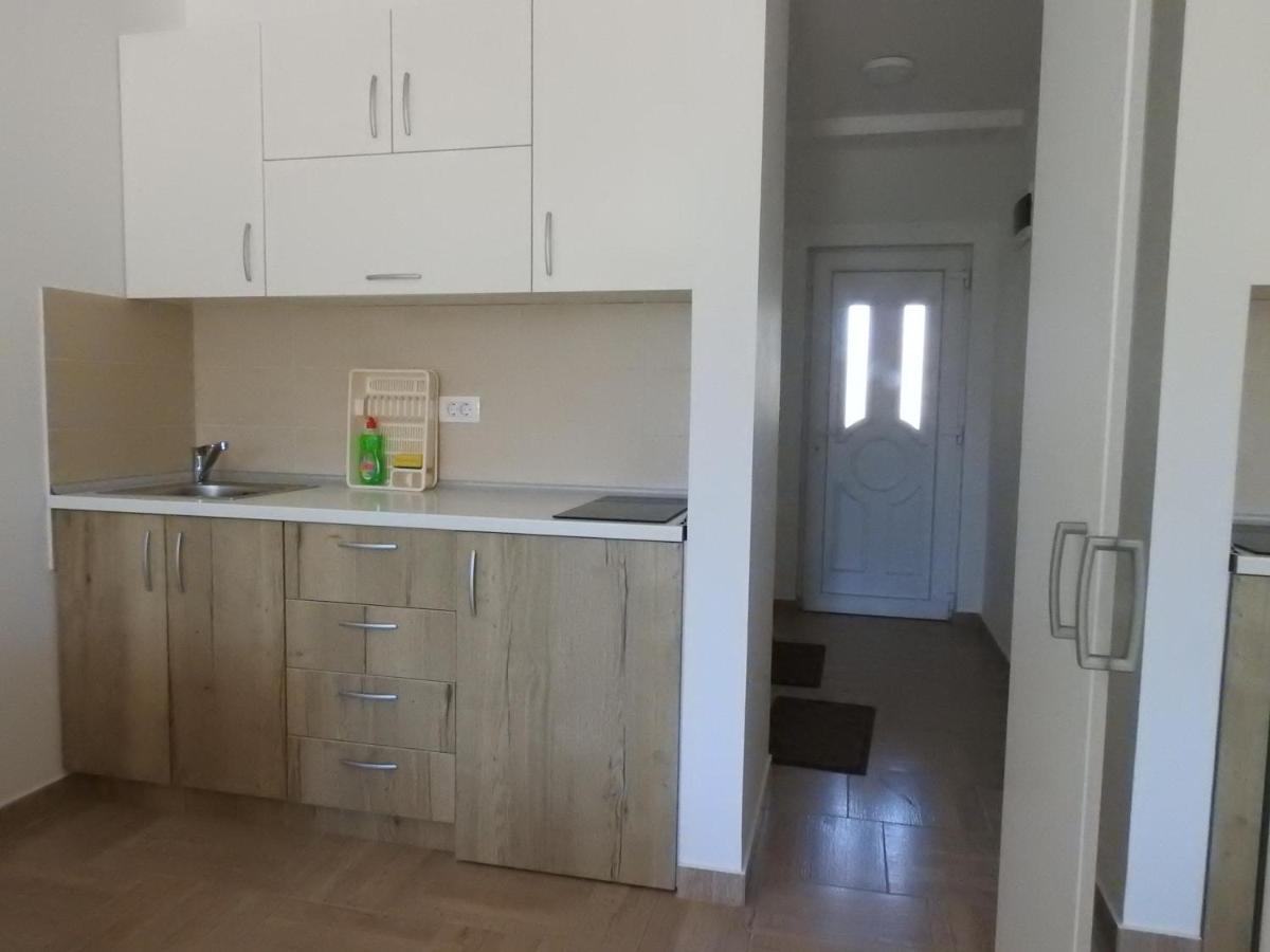 Luna Apartments 부드바 외부 사진