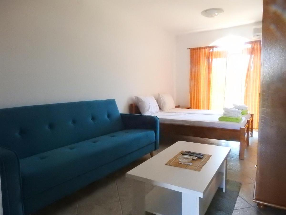 Luna Apartments 부드바 객실 사진