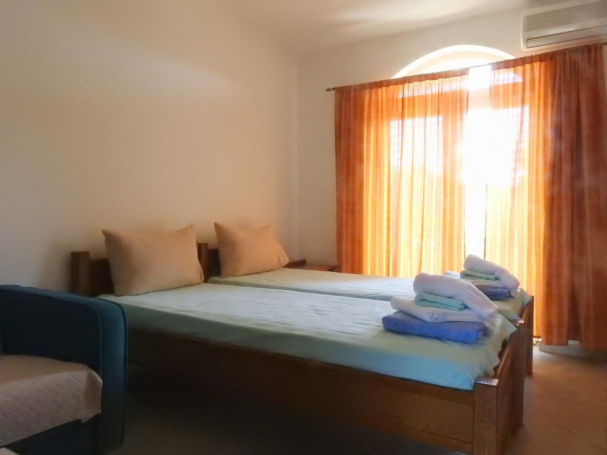 Luna Apartments 부드바 객실 사진